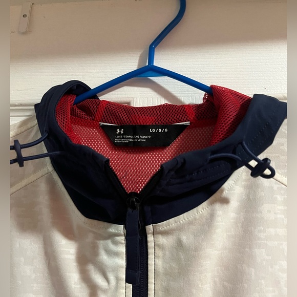 Mens under armour windbreaker - Picture 2 of 3